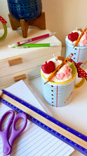 Load image into Gallery viewer, 📚✏️BACK TO SCHOOL 📚✏️CANDLE🌟
