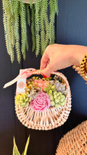 Load image into Gallery viewer, ✨Mother’s Day Basket Bloom✨wax melts✨
