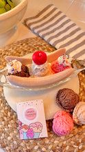 Load image into Gallery viewer, 🌟BANANA SPLIT 🌟Candle🌟
