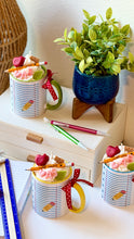 Load image into Gallery viewer, 📚✏️BACK TO SCHOOL 📚✏️CANDLE🌟
