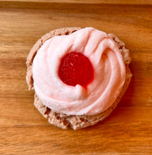 Load image into Gallery viewer, 🌟STRAWBERRY AND CREAM COOKIE 🌟
