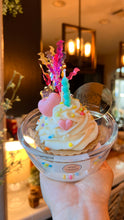 Load image into Gallery viewer, 🧁 BIRTHDAY CUPCAKE 🧁 Candle
